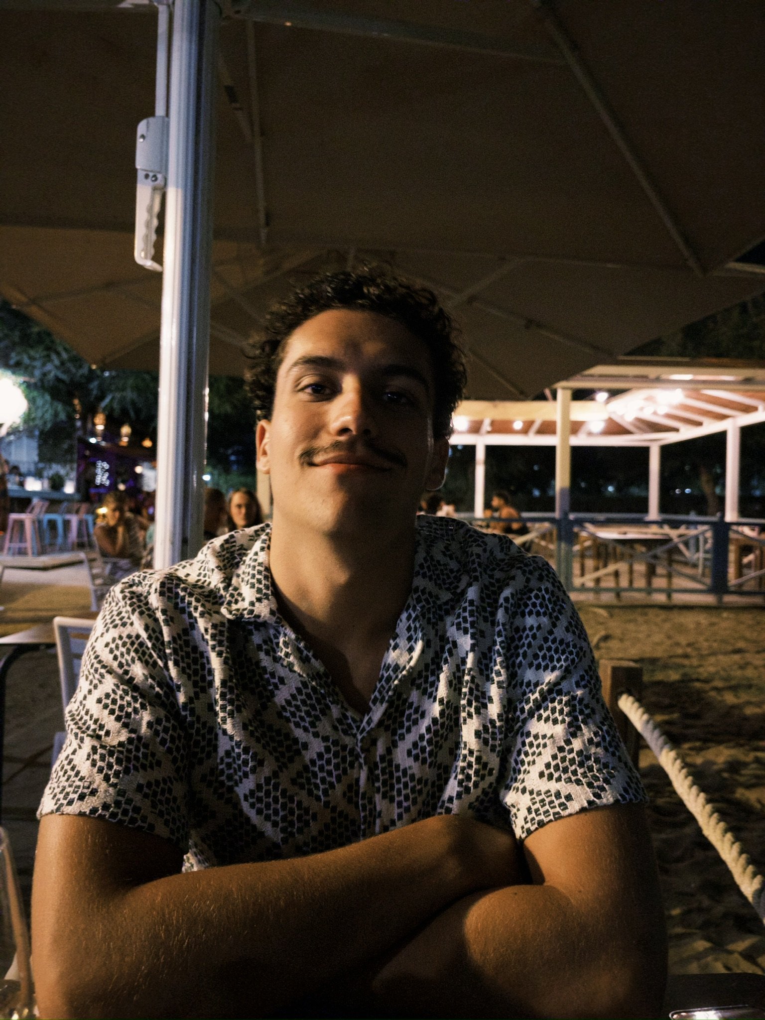 4A2D0016-7EA2-4182-8BEC-4B7E21936A4F